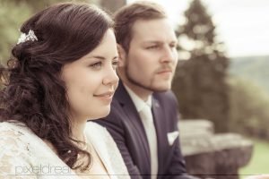 Verträumt, Braut, Bräutigam, Hochzeitsshooting, Hochzeitsfotografie, Schloss Braunsfeld, Siegen, Köln, Düsseldorf, Bonn, Hochzeitsfotograf