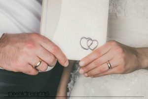 stammbuch-ehering-hochzeitsfotograf-villa am wall-standesamtshooting