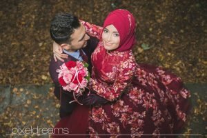 Hochzeitsfotograf-Siegen-Kreuztal-Gelbe Villa-Dreslers Park-Braut Braeutigam-Brautkleid-Henna-Hennaabend