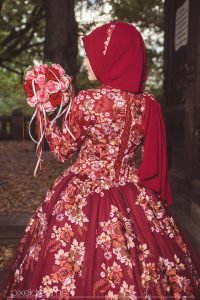 Hochzeitsfotograf-Siegen-Kreuztal-Weiße Villa-Dreslers Park-Braut Braeutigam-Brautkleid-Henna-Hennaabend